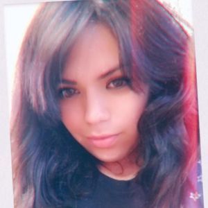 Meet your Posher, Mayra